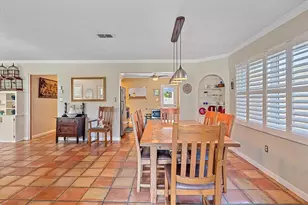 2210 8th Ave W, Bradenton, FL 34205 - Photo 8