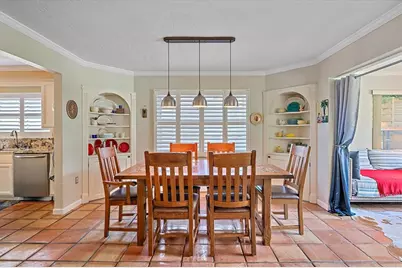 2210 8th Avenue W, Bradenton, FL 34205 - Photo 6