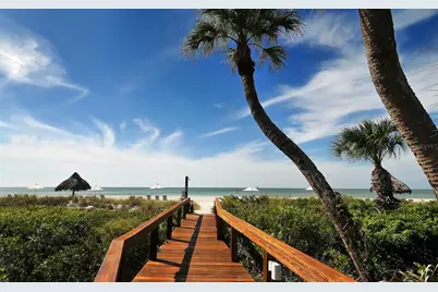 1445 Gulf Of Mexico Drive #305, Longboat Key, FL 34228 - Photo 22