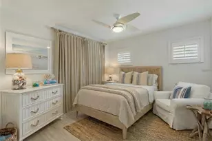 1900 Benjamin Franklin Dr, Sarasota, FL 34236 - Photo 32