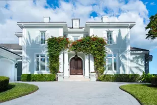 560 Harbor Point Rd, Longboat Key, FL 34228 - Photo 2