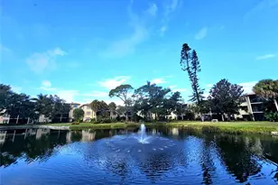 425 30th Ave W, Bradenton, FL 34205 - Photo 2