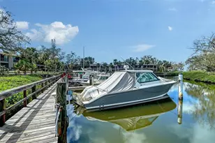 1601 Pelican Point Dr, Sarasota, FL 34231 - Photo 30