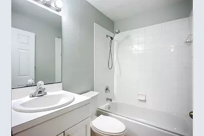 4275 Castlebridge Lane #1312B1, Sarasota, FL 34238 - Photo 26