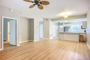 4275 Castlebridge Ln, Sarasota, FL 34238 - Photo 14