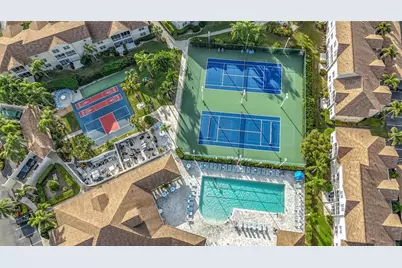 4275 Castlebridge Lane #1312B1, Sarasota, FL 34238 - Photo 32