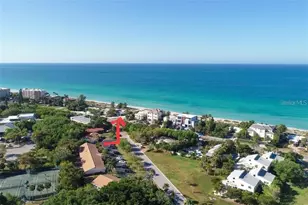 540 Neptune Ave, Longboat Key, FL 34228 - Photo 4