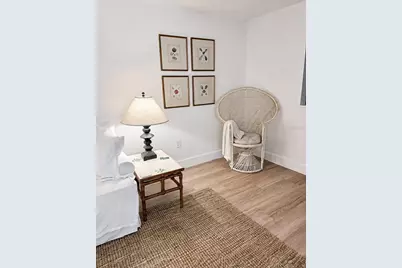 540 Neptune Avenue #7, Longboat Key, FL 34228 - Photo 12