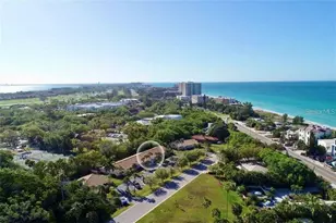 540 Neptune Ave, Longboat Key, FL 34228 - Photo 6