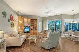 8875 MacGregor Ln, Sarasota, FL 34238 - Photo 12