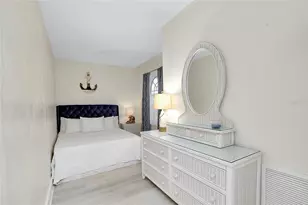 446 Burns Ct, Sarasota, FL 34236 - Photo 26