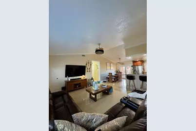 526 Royal Palm Drive, Kissimmee, FL 34743 - Photo 10