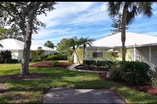 310 Wexford Terrace, Venice, FL 34293 - Photo 2