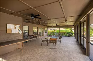 7106 St Andrews Ln, Sarasota, FL 34243 - Photo 44