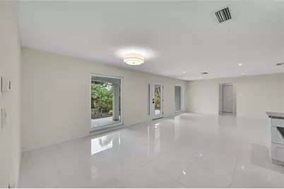 3119 Pinecrest Street, Sarasota, FL 34239 - Photo 18