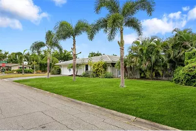 3119 Pinecrest Street, Sarasota, FL 34239 - Photo 4