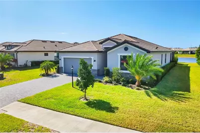 15716 Barefoot Beach Drive, Bradenton, FL 34211 - Photo 2