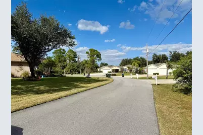 Hedgewood Circle, North Port, FL 34288 - Photo 4