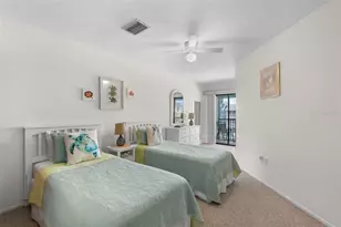 901 Gulf Dr S, Bradenton Beach, FL 34217 - Photo 18