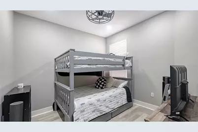3827 Parkridge Circle #1-102, Sarasota, FL 34243 - Photo 24