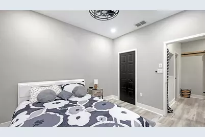 3827 Parkridge Circle #1-102, Sarasota, FL 34243 - Photo 30