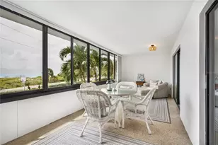 1007 Gulf Dr N, Bradenton Beach, FL 34217 - Photo 18