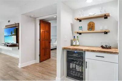 1007 Gulf Drive N #106, Bradenton Beach, FL 34217 - Photo 12