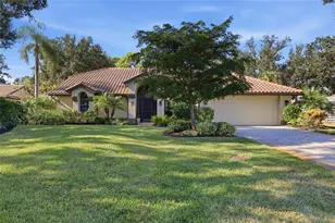 1690 Pine Harrier Cir, Sarasota, FL 34231 - Photo 2