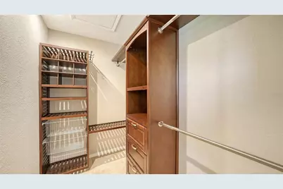 631 N Orange Avenue #208, Sarasota, FL 34236 - Photo 14