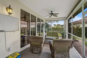 7341 Golf Pointe Cir, Sarasota, FL 34243 - Photo 34