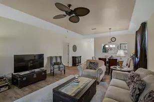 7341 Golf Pointe Cir, Sarasota, FL 34243 - Photo 18