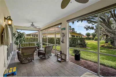 7341 Golf Pointe Circle, Sarasota, FL 34243 - Photo 36