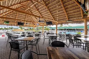 7150 N Tamiami Trl, Sarasota, FL 34243 - Photo 18