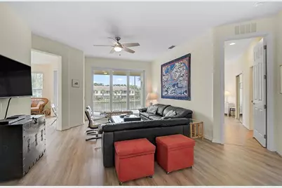 7012 Prosperity Circle #706, Sarasota, FL 34238 - Photo 2