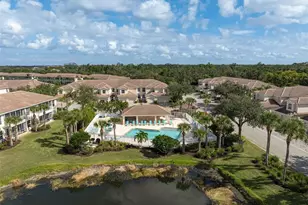 7012 Prosperity Cir, Sarasota, FL 34238 - Photo 32