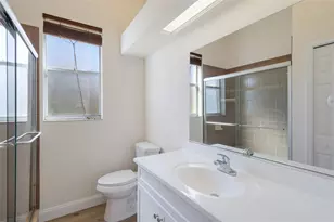 7111 41st Ln E, Sarasota, FL 34243 - Photo 24