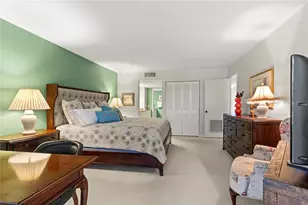 8735 Midnight Pass Rd, Sarasota, FL 34242 - Photo 32