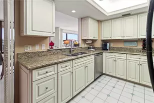 8735 Midnight Pass Rd, Sarasota, FL 34242 - Photo 10