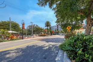 635 S Orange Ave, Sarasota, FL 34236 - Photo 60