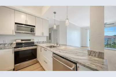 1064 N Tamiami Trail #1435, Sarasota, FL 34236 - Photo 8