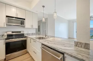 1064 N Tamiami Trl, Sarasota, FL 34236 - Photo 8