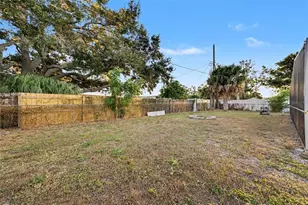3635 Bali Dr, Sarasota, FL 34232 - Photo 24