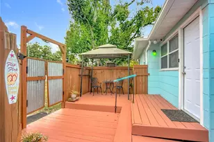 509 39th St E, Palmetto, FL 34221 - Photo 30