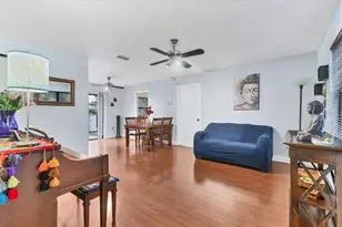 7109 Java Dr, Sarasota, FL 34241 - Photo 4