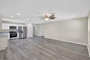 1505 8th Ave E, Bradenton, FL 34208 - Photo 10