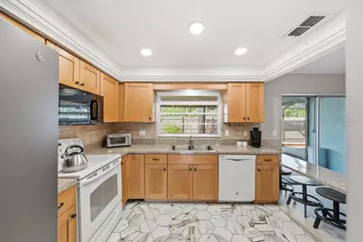 5883 Whistlewood Circle, Sarasota, FL 34232 - Photo 12