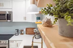 449 63rd St, Holmes Beach, FL 34217 - Photo 8