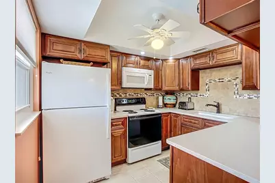 504 Narvaezi Street #126, Venice, FL 34285 - Photo 10