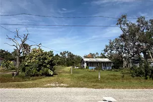 916 Piney Point Rd, Palmetto, FL 34221 - Photo 14