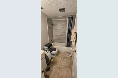 915 58th Avenue Drive E, Bradenton, FL 34203 - Photo 2